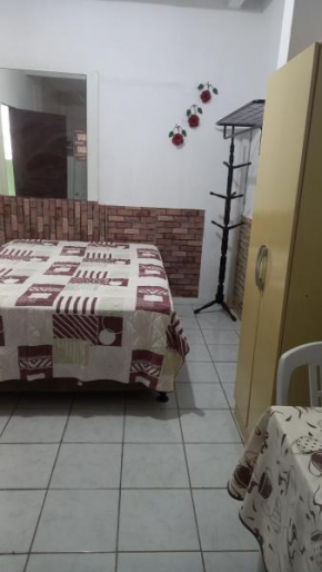 Kitinete bem localizada
